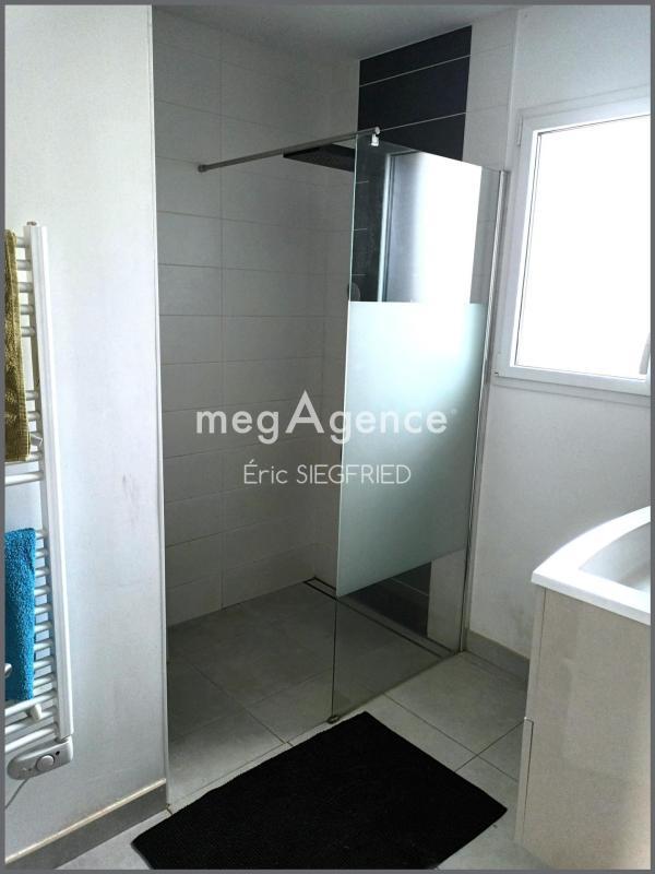 Maison - 99 m² - 5 pièces