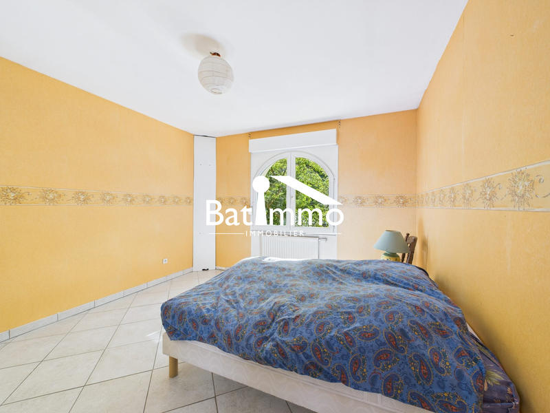 Maison - 211 m² - 7 pièces