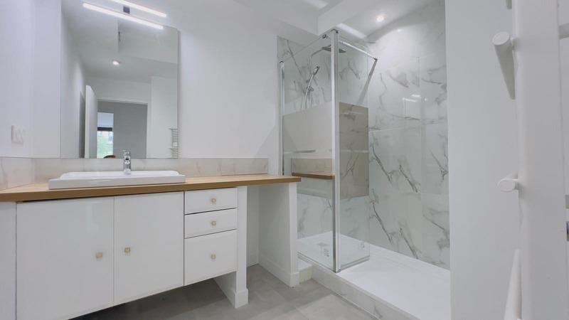 Appartement - 72 m² - 3 pièces