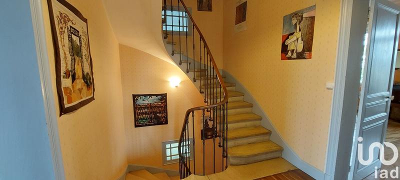 Maison - 177 m² - 7 pièces