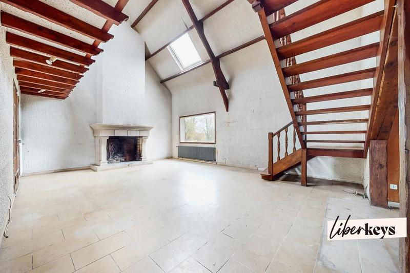 Propriété - 270 m² - 8 pièces