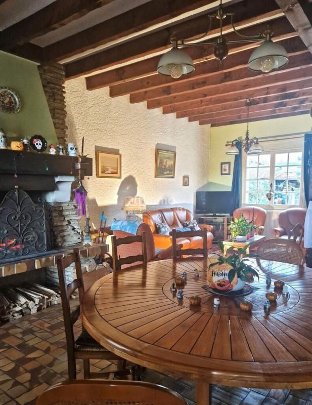 Maison traditionnelle - 134 m² - 6 pièces