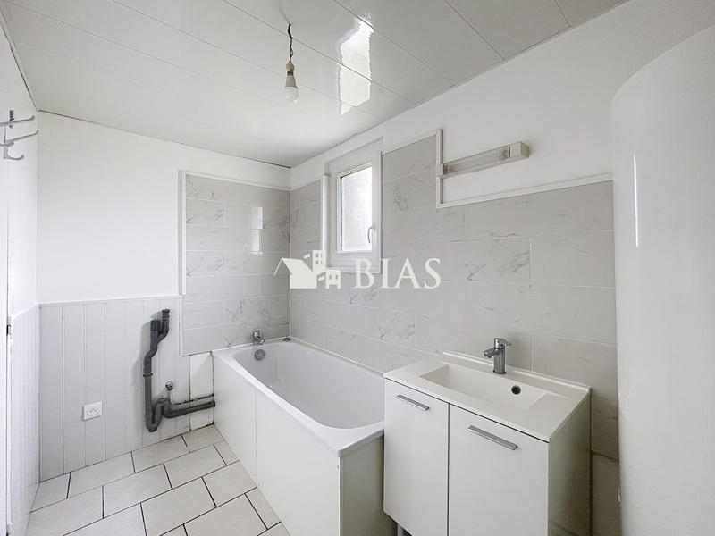 Maison - 77 m² - 4 pièces