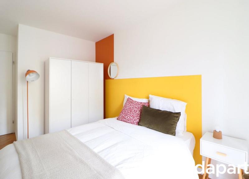 Chambre - 13 m² - 1 pièce