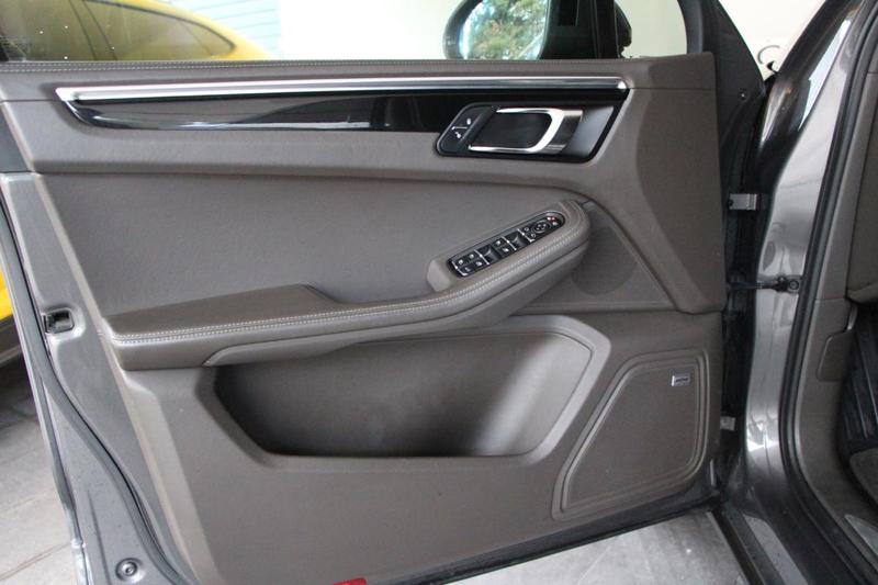 Porsche Macan Diesel 3.0 V6 258 ch s Pdk