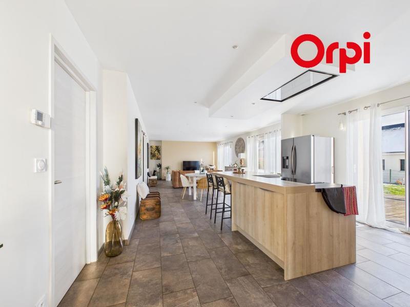 Maison - 105 m² - 4 pièces