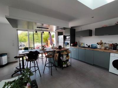 Maison - 75 m² - 2 pièces