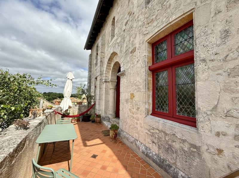 Maison - 180 m² - 4 pièces