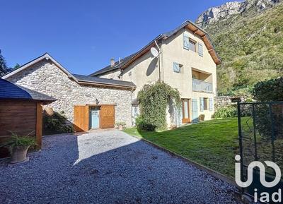 Maison de village - 114 m² - 4 pièces