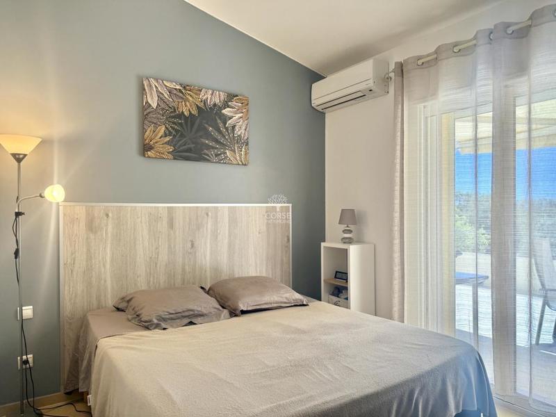 Maison - 111 m² - 5 pièces