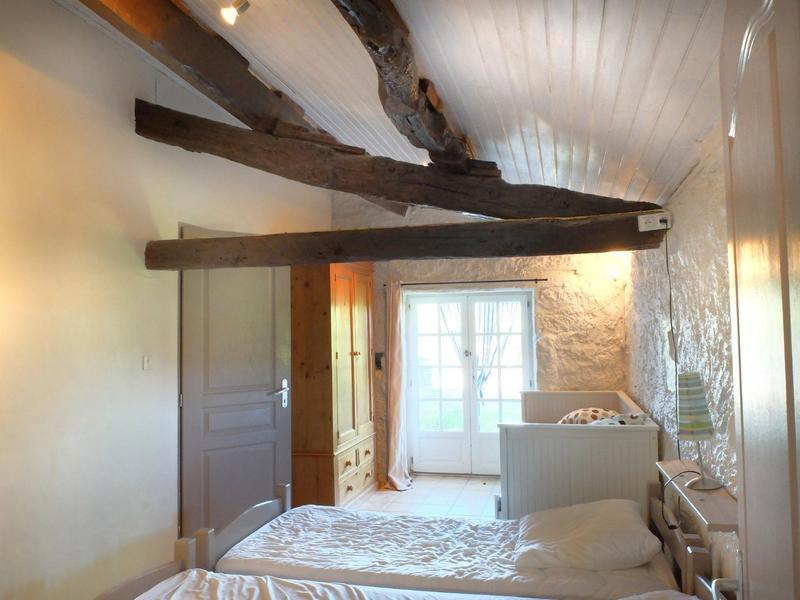 Maison - 284 m² - 8 pièces