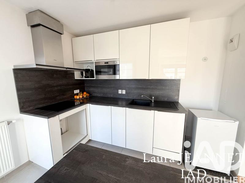 Appartement - 77 m² - 4 pièces