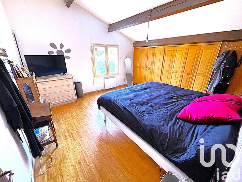 Maison - 200 m² - 8 pièces