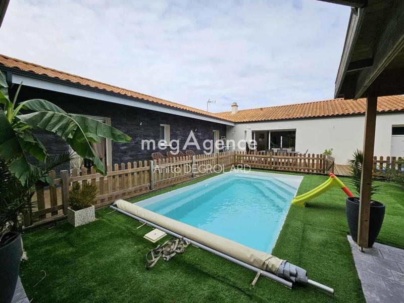 Maison - 145 m² - 5 pièces