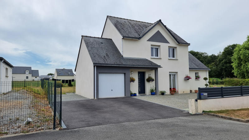 Maison - 110 m² - 7 pièces