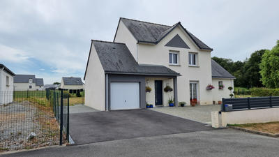 Maison - 110 m² - 7 pièces