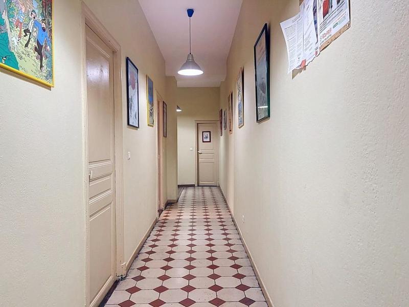 Local d'activité / Entrepôt - 91 m²