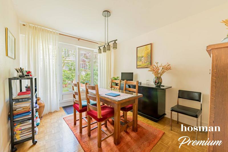 Appartement - 127 m² - 6 pièces