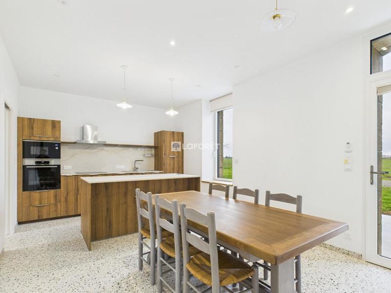 Maison - 132 m² - 5 pièces