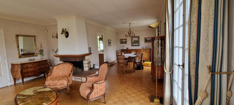 Maison - 127 m² - 7 pièces