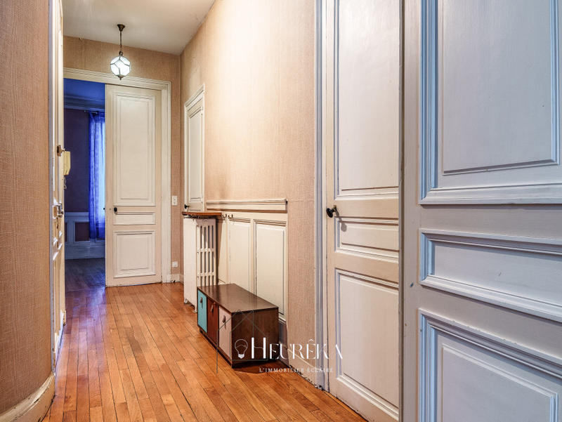 Appartement - 84 m² - 4 pièces