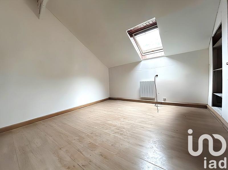 Maison - 330 m² - 10 pièces