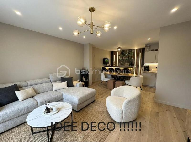 Maison jumelée - 110 m² - 5 pièces