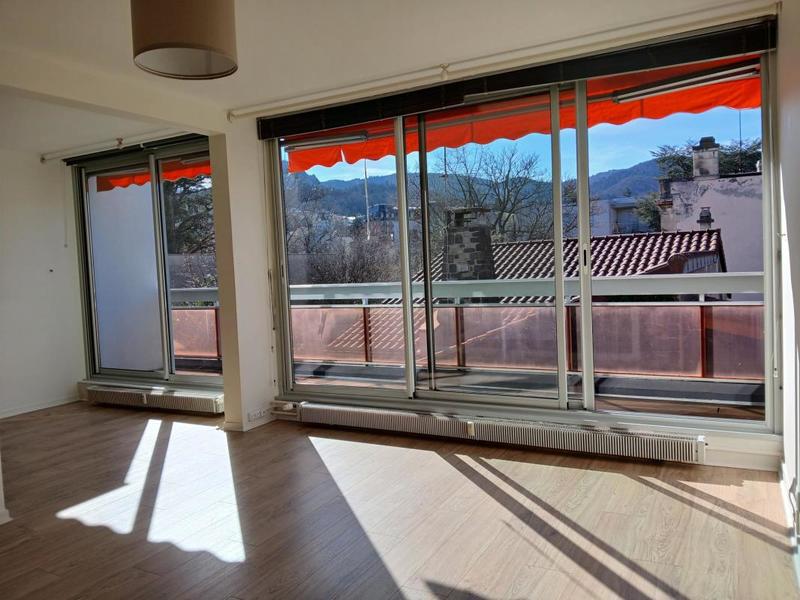 Appartement - 81 m² - 4 pièces