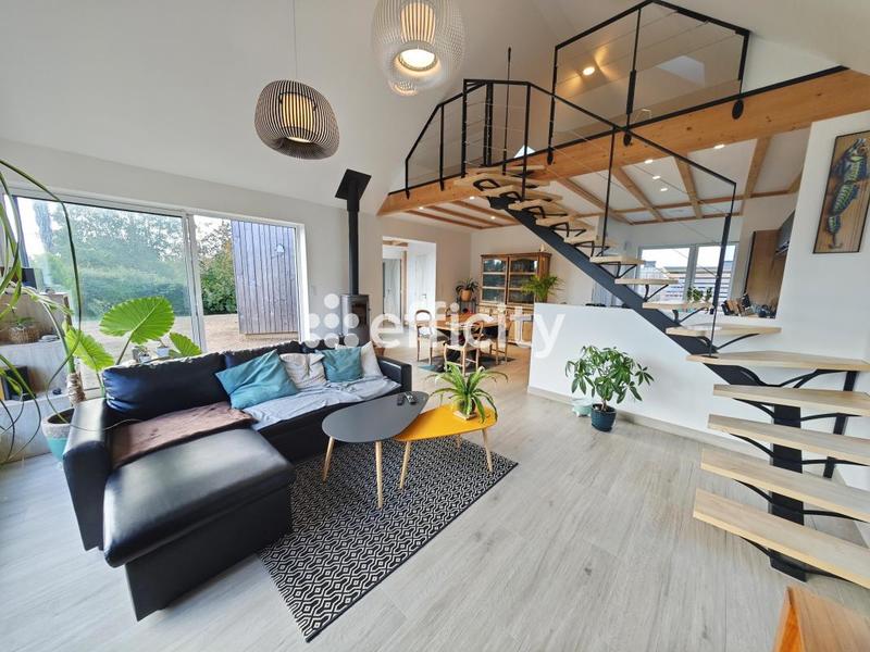 Maison - 113 m² - 5 pièces