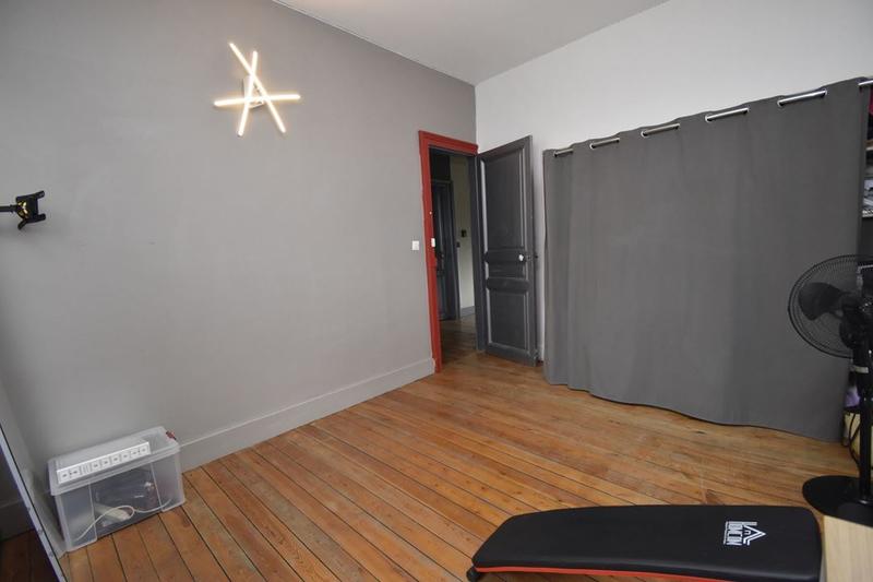 Maison traditionnelle - 178 m² - 7 pièces