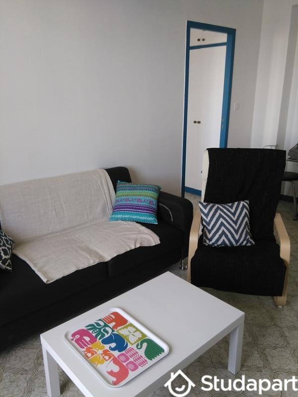 Chambre - 11 m² - 1 pièce