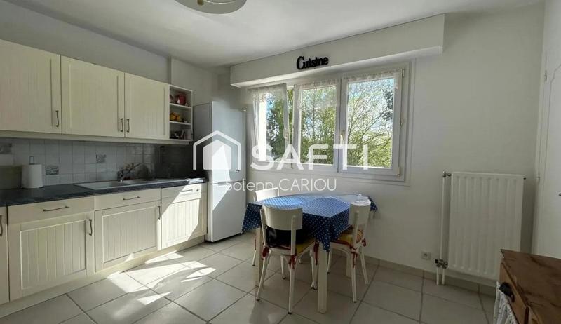 Appartement - 100 m² - 5 pièces