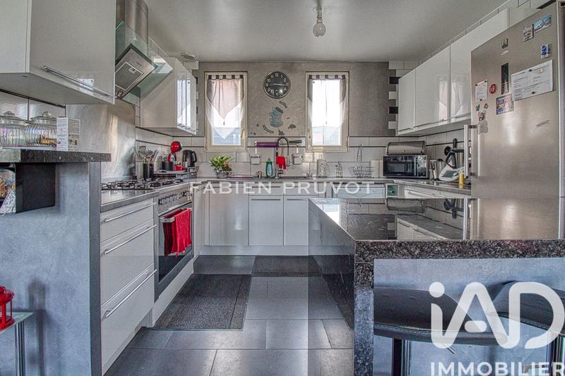 Maison - 125 m² - 6 pièces