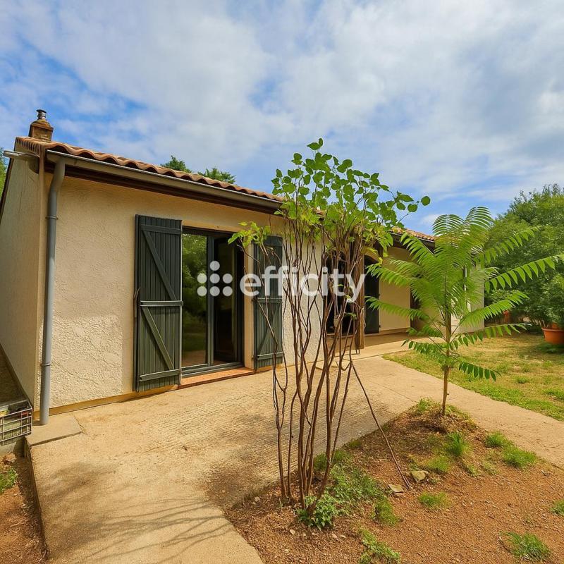 Maison - 88 m² - 5 pièces