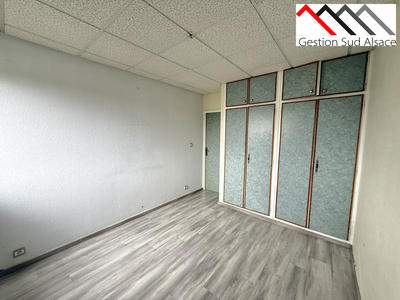 Appartement - 87 m² - 5 pièces