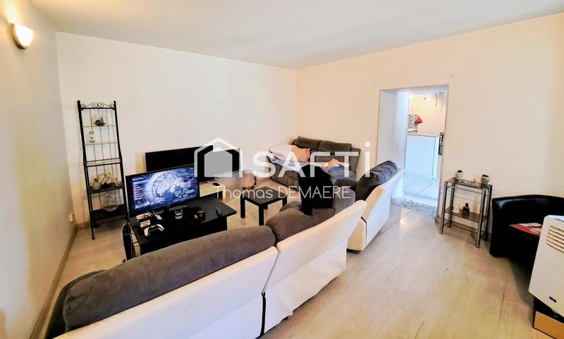 Maison - 204 m² - 8 pièces