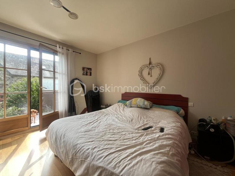 Corps de ferme - 166 m² - 7 pièces