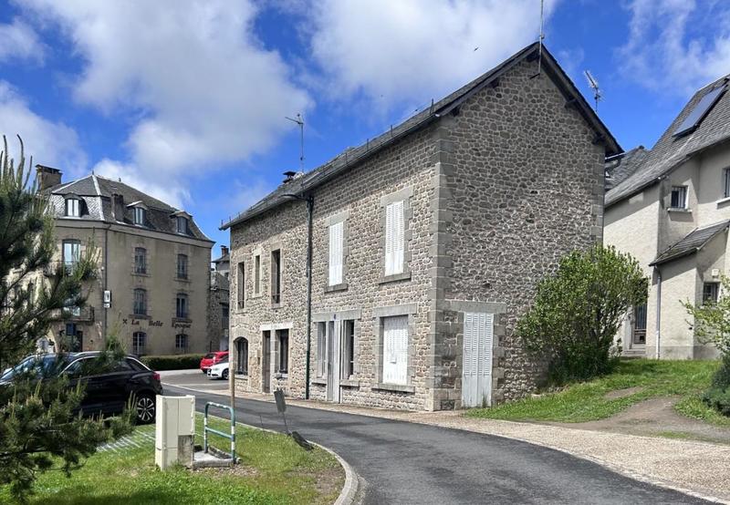 Maison - 60 m² - 4 pièces