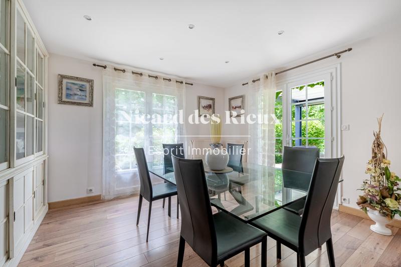 Maison - 146 m² - 7 pièces