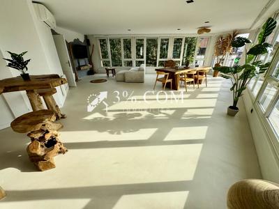 Duplex - 118 m² - 4 pièces