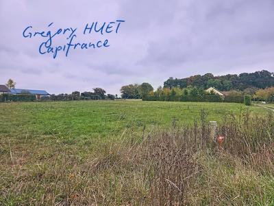 Terrain constructible - 2 248 m²