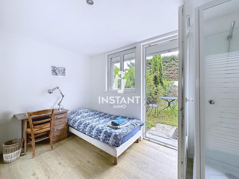 Maison - 175 m² - 8 pièces