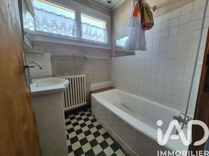 Maison - 133 m² - 6 pièces