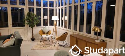 Chambre - 14 m² - 1 pièce