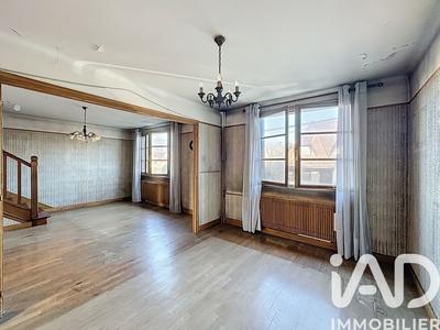 Maison - 100 m² - 6 pièces