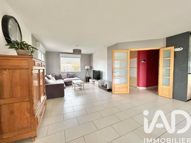 Maison - 186 m² - 10 pièces