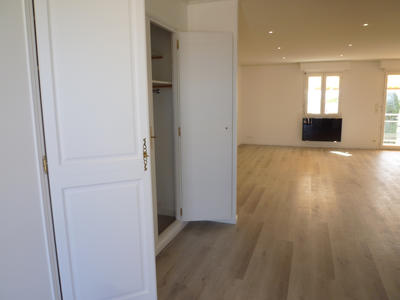 Appartement - 119 m² - 6 pièces