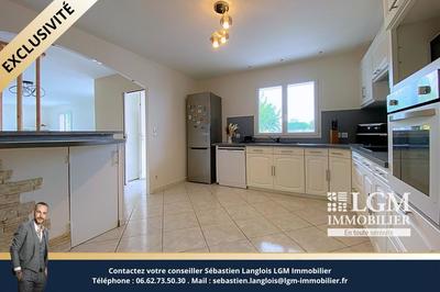 Maison - 110 m² - 4 pièces