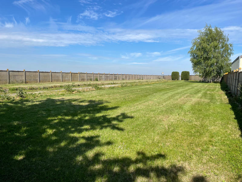 Terrain constructible - 2 652 m²