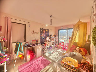 Châlet - 225 m² - 9 pièces